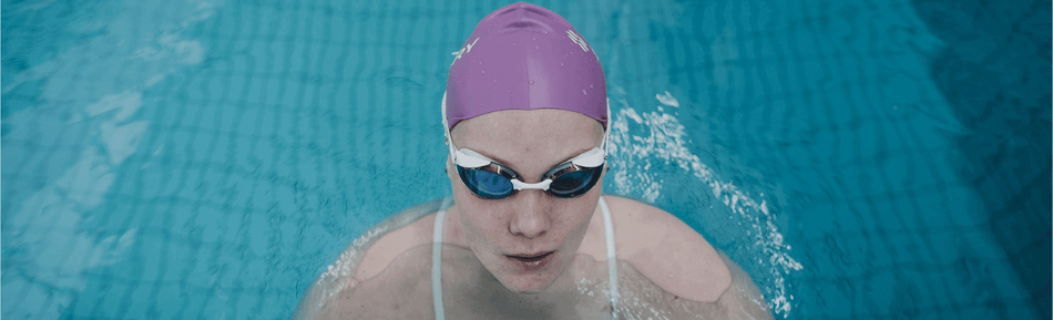 Vilka muskelgrupper tränas vid simning?