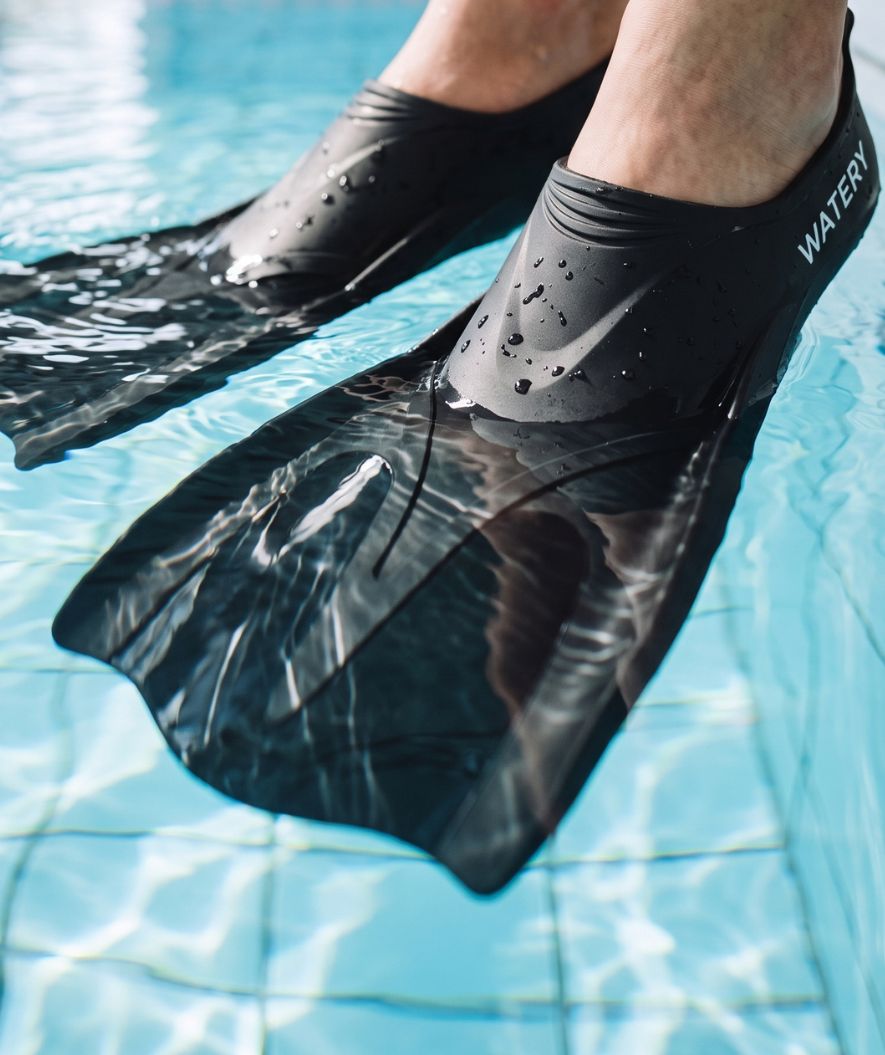 Watery korta simfötter - Badger Active - Svart