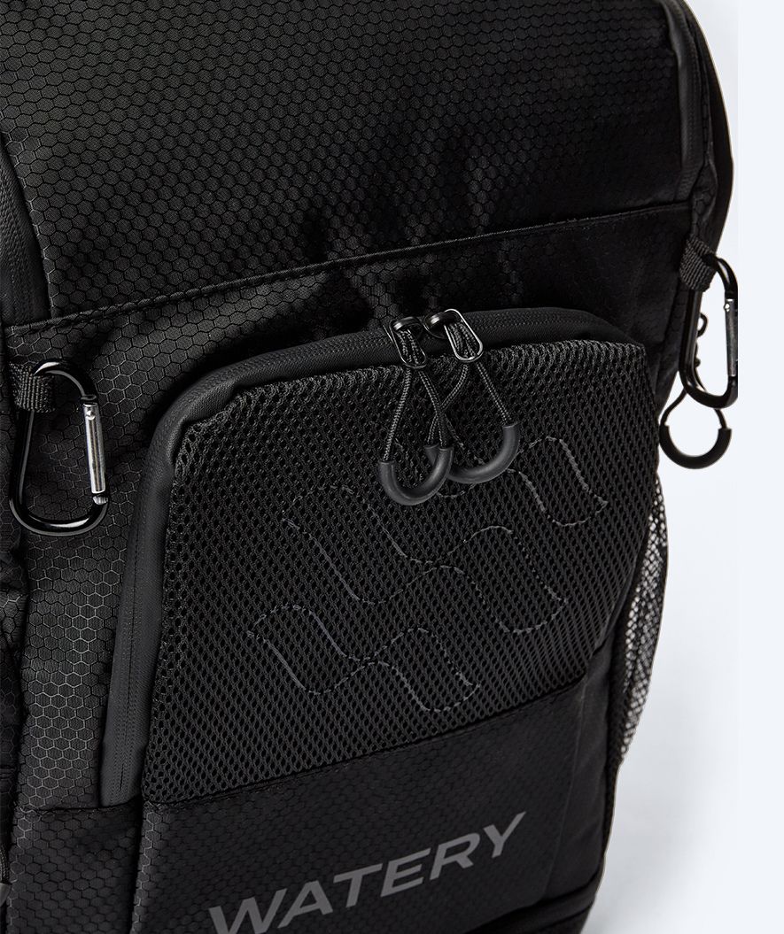 Watery simväska - Raider Pro 45L - Svart