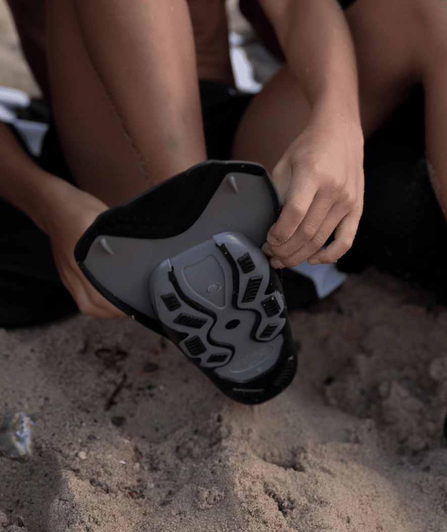 Watery dykfenor - Pike - Svart