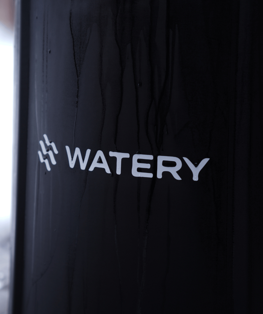 Watery uppblåsbart isbad - Hero - Svart