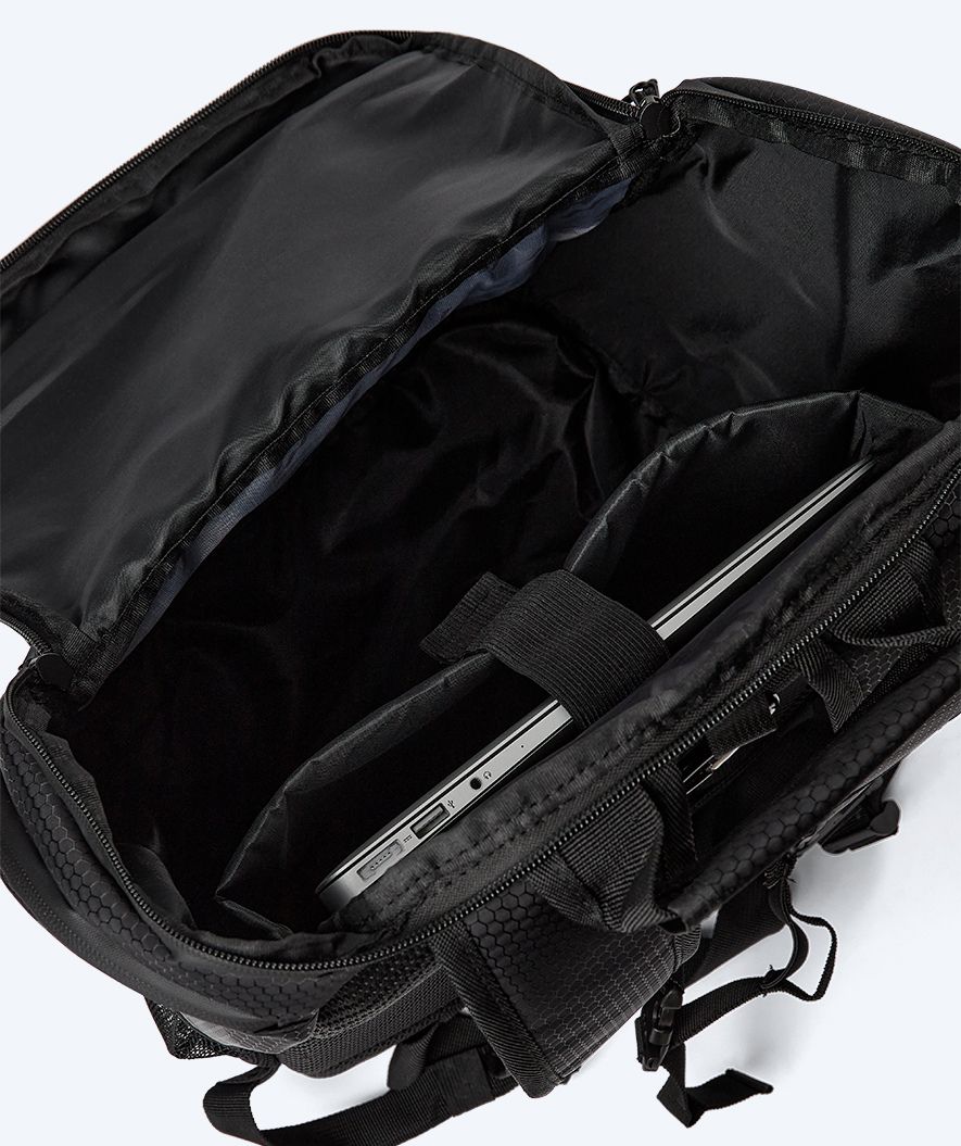 Watery simväska - Raider Pro 45L - Svart