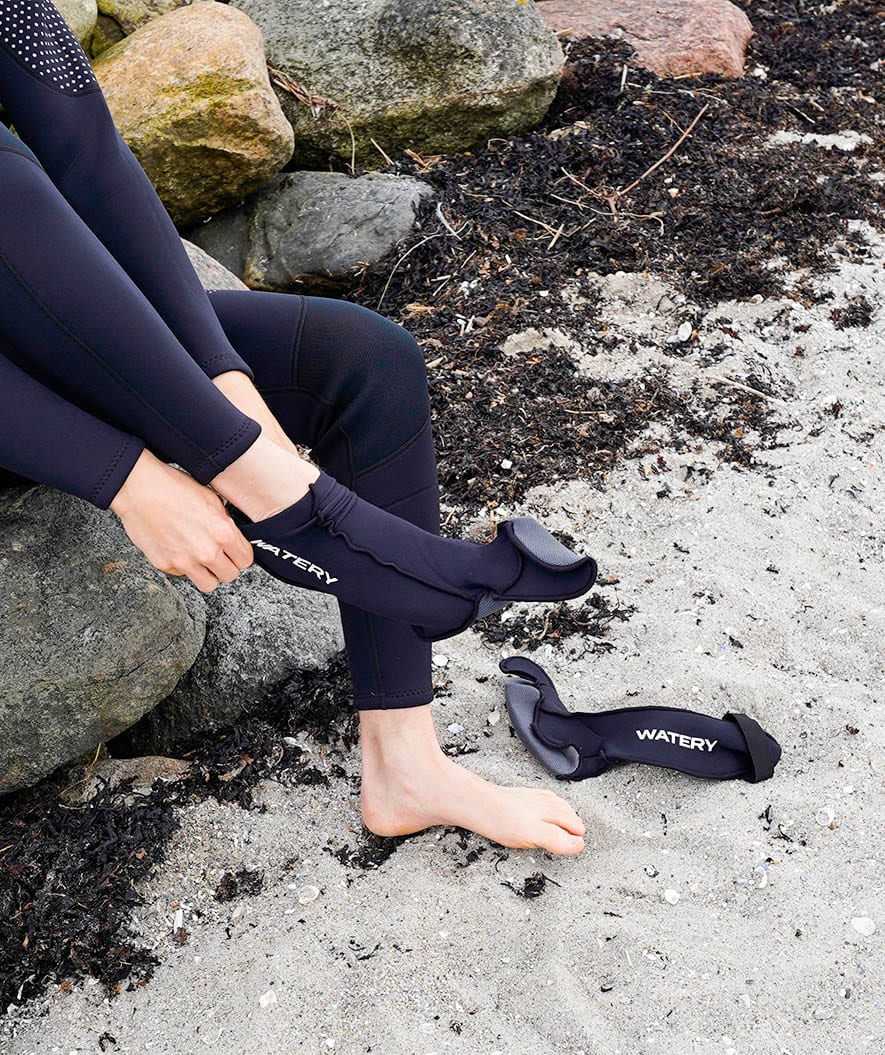 Watery neoprenset - Calder Pro (2,5-4 mm) - Svart