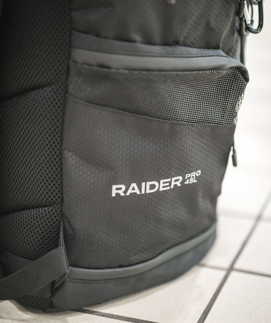 Watery simväska - Raider Pro 45L - Svart