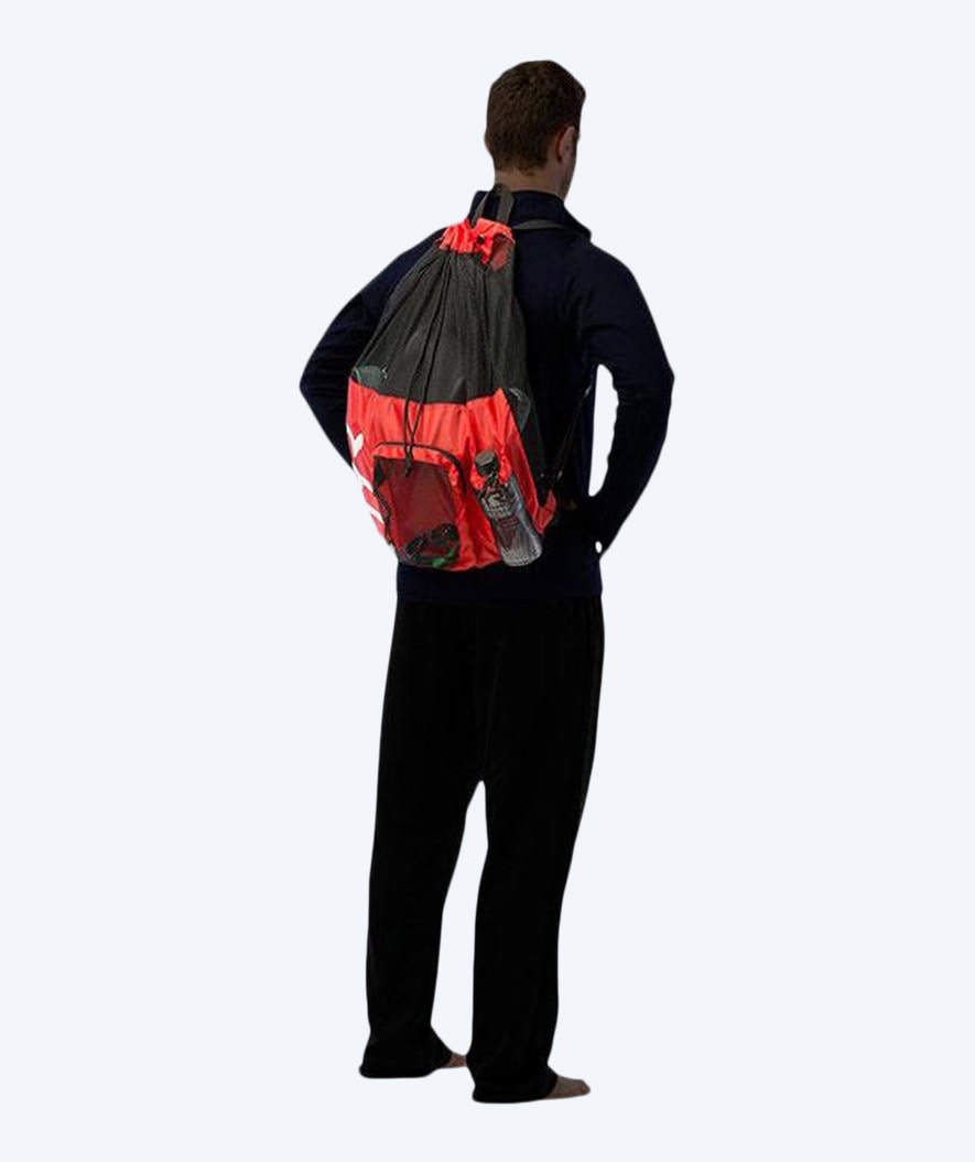 TYR nätpåsar - Big Mesh Mummy 40L - Svart