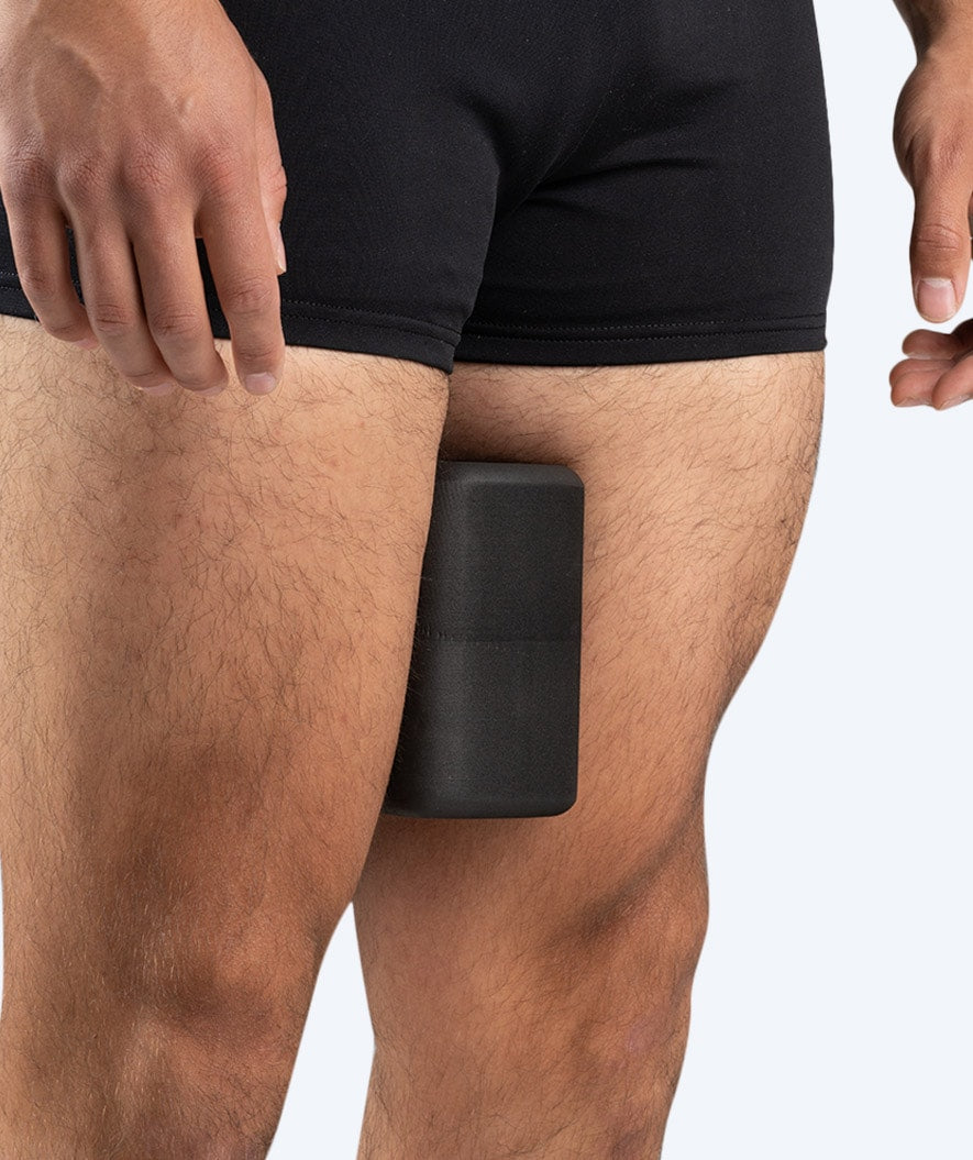 Watery pullbuoy - Heat - Svart