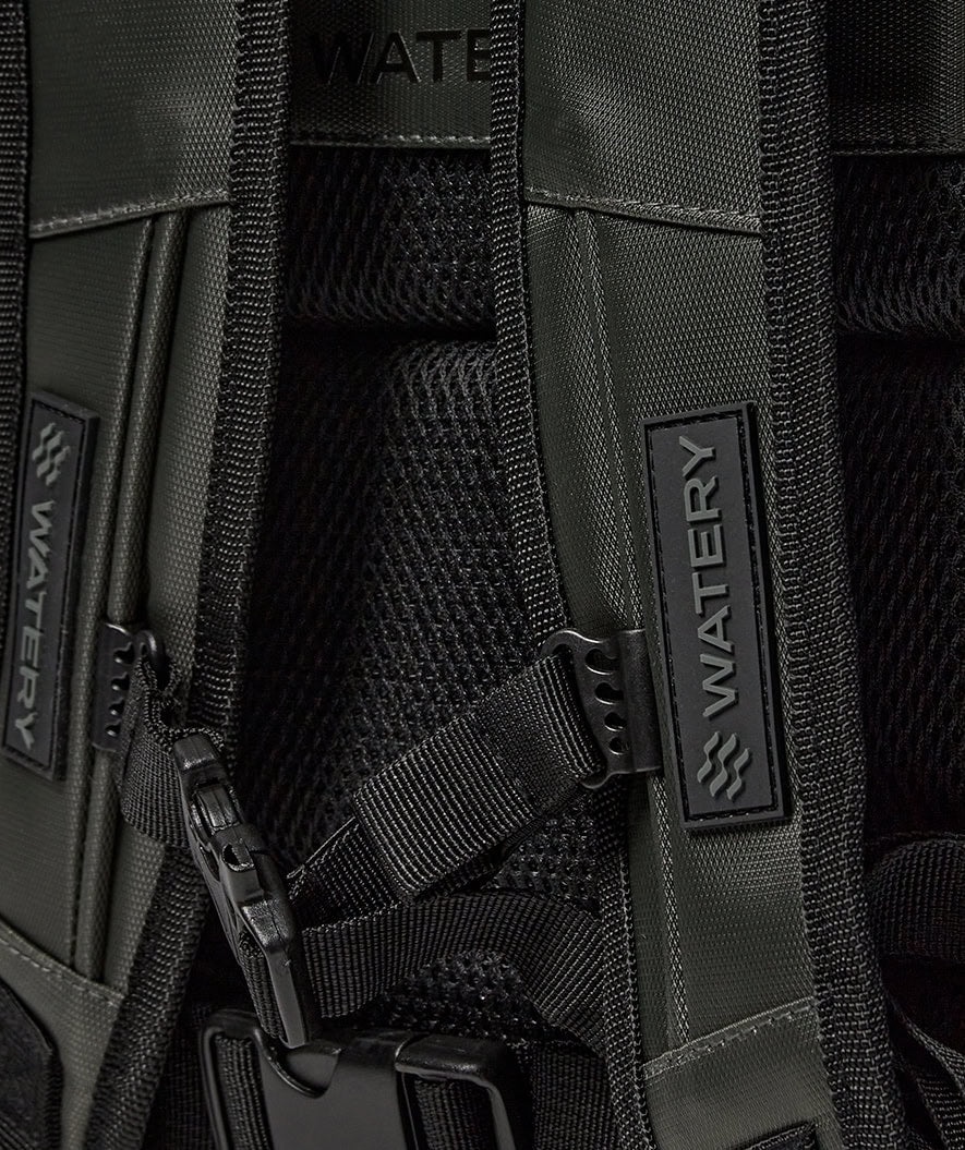 Watery simväska - Oxygen Elite 45L - Mörkgrön