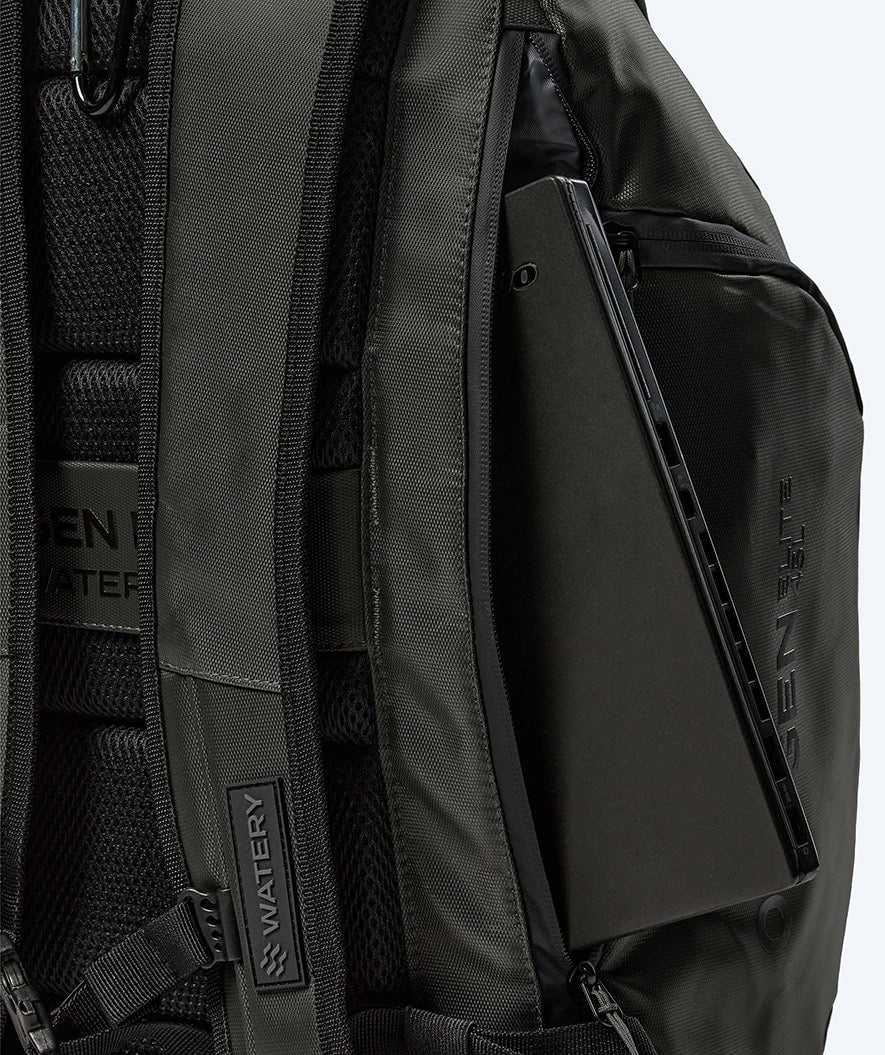 Watery simväska - Oxygen Elite 45L - Mörkgrön