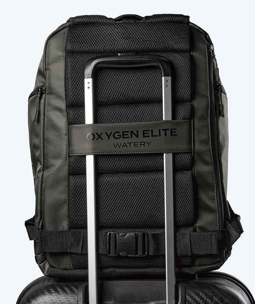 Watery simväska - Oxygen Elite 45L - Mörkgrön