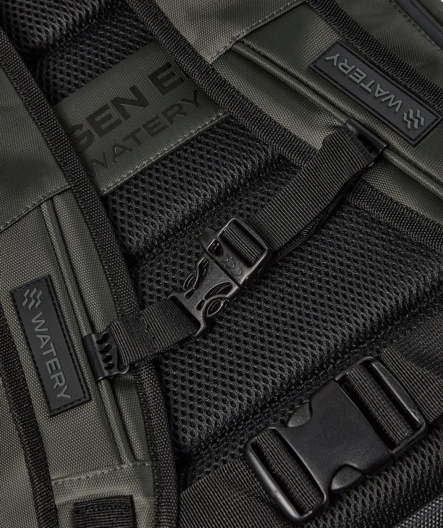 Watery simväska - Oxygen Elite 45L - Mörkgrön