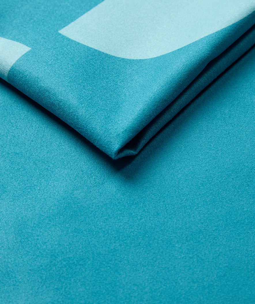 Watery microfiber handduk (175 x 110 cm) - Rafferty - Ocean Blue