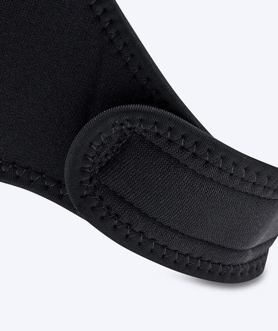 Watery neoprenhuva - Reptile (3 mm) - Svart