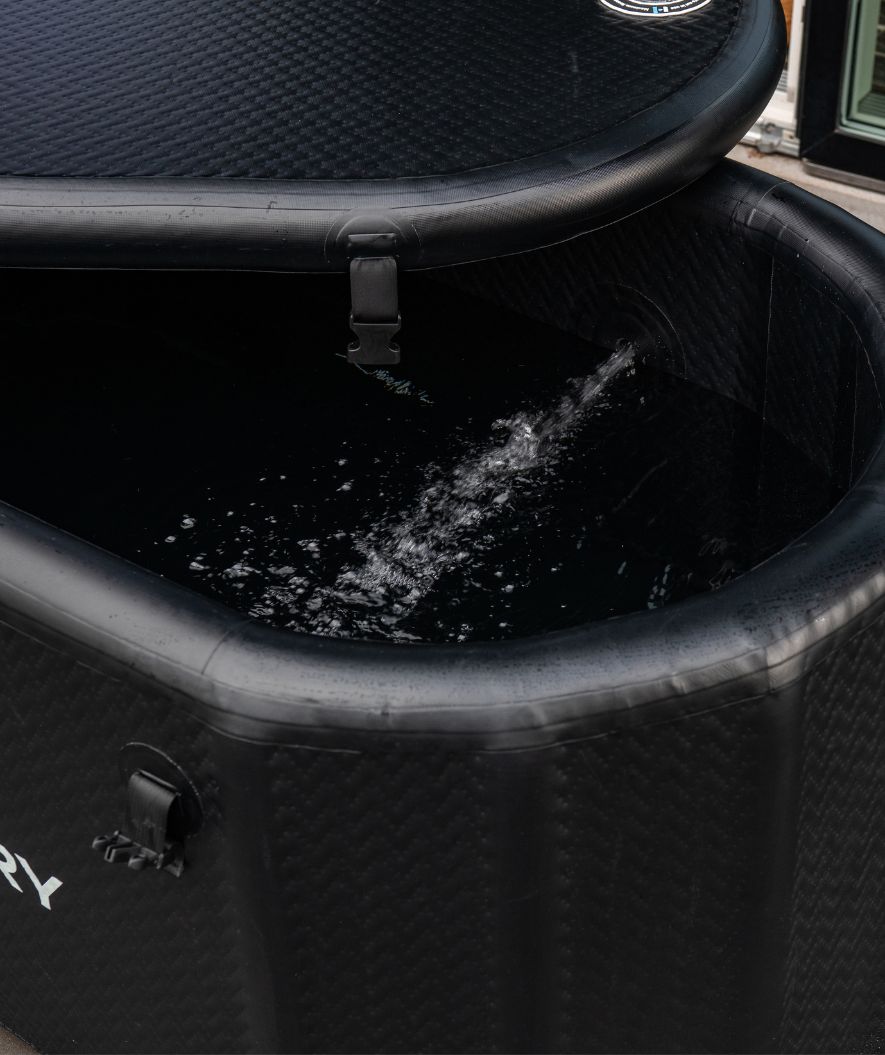 Watery vattenkylare för isbad - Dense Cooler - Svart