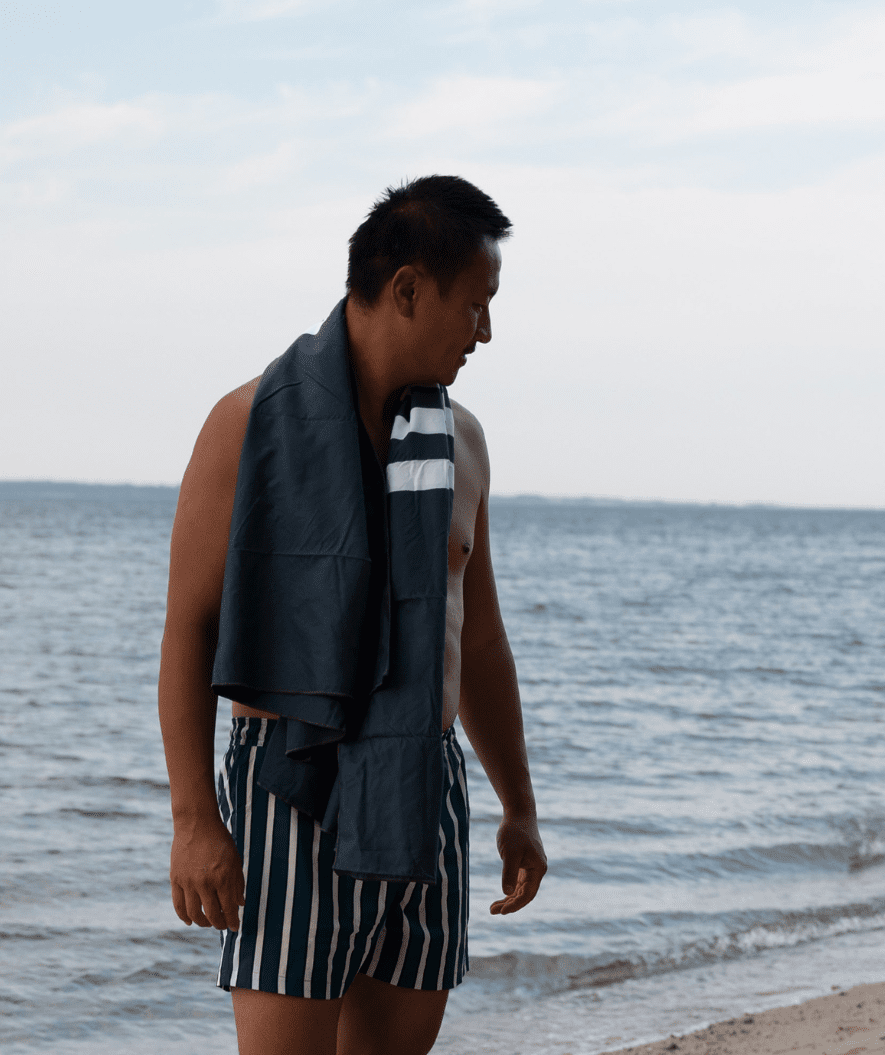 Watery microfiber handduk (160 x 80 cm) - Eco Nebraska - Mörkblå