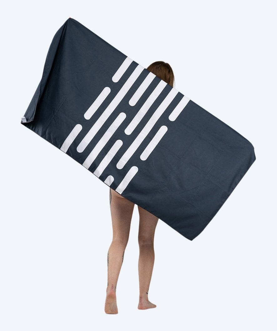 Watery microfiber handduk (160 x 80 cm) - Eco Nebraska - Mörkblå