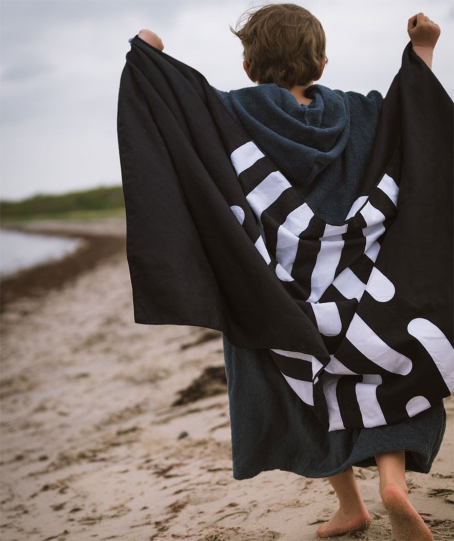 Watery microfiber handduk (160 x 80 cm) - Eco Nebraska - Mörkblå