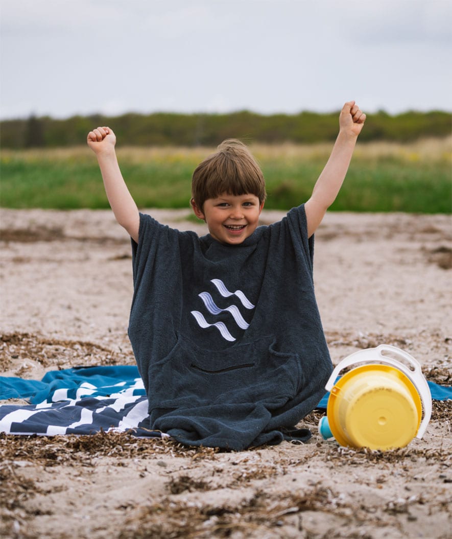 Watery microfiber handduk (160 x 80 cm) - Eco Nebraska - Mörkblå