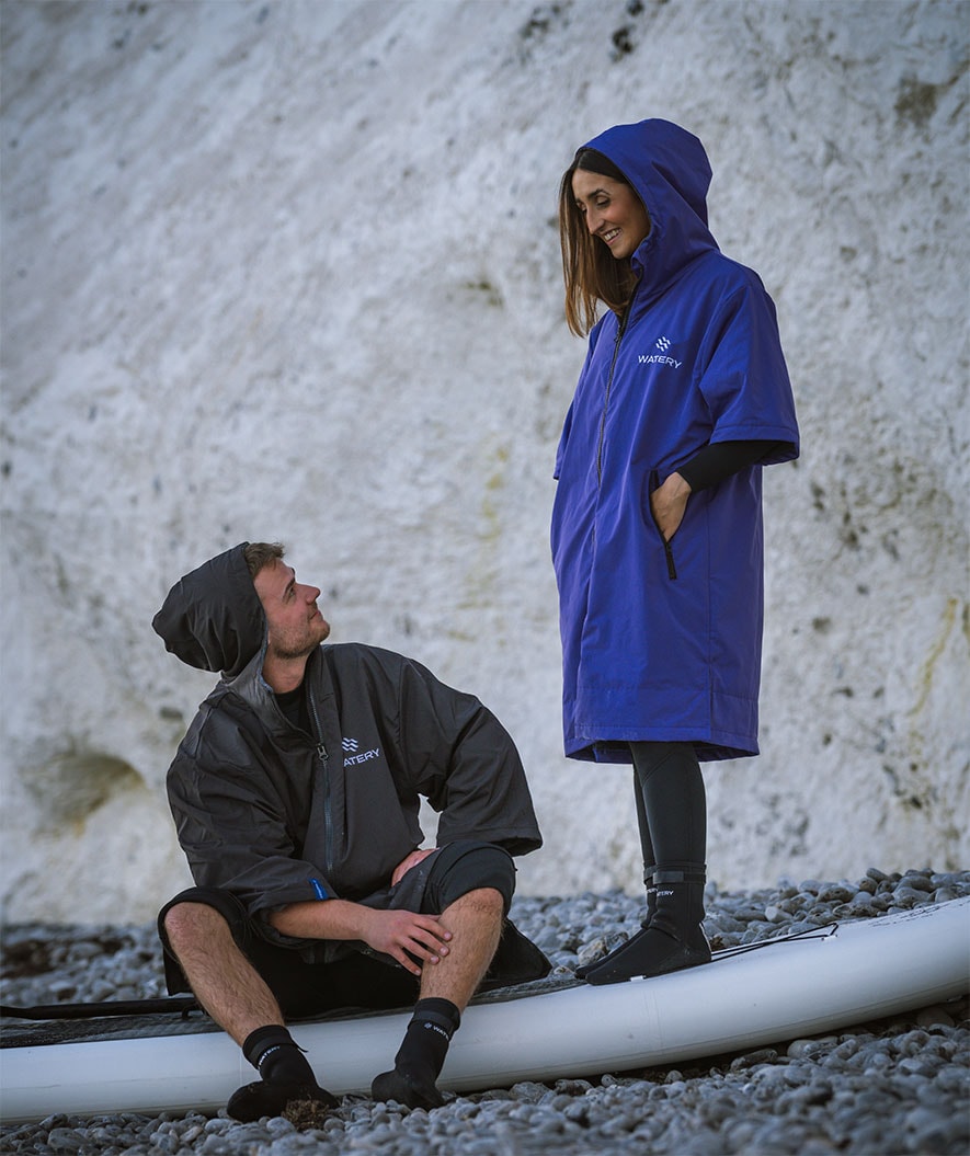 Watery surf poncho - Waterproof - Svart